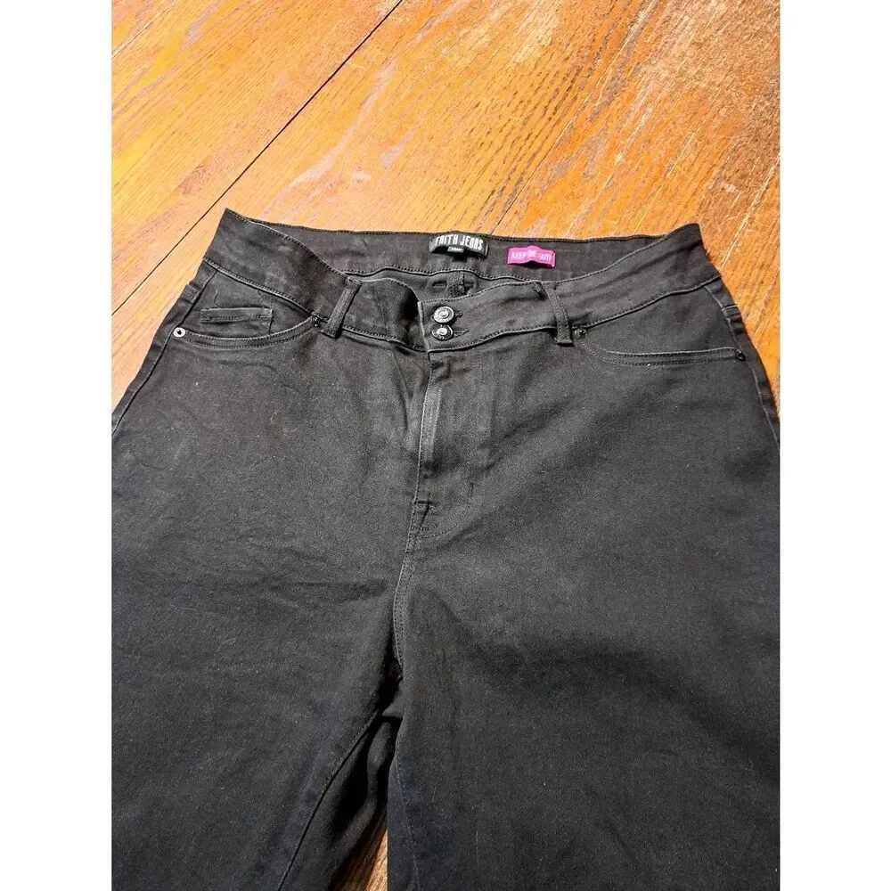 18W Faith Jeans Black Double Button Long Shorts Capris Skimmers Pedal Pushers
